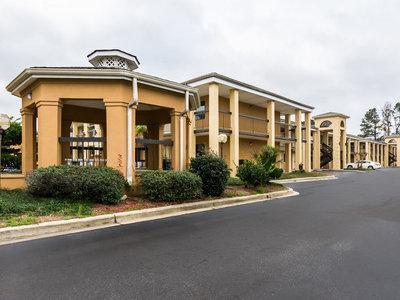 Suburban Extended Stay Hotel - Florence