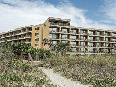 La Quinta Inn & Suites Cocoa Beach Oceanfront