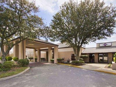Baymont Inn and Suites Prince George at Fort Lee
