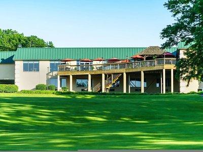 Lakeview Golf Resort & Spa