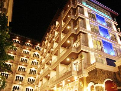 Rita Resort And Residence