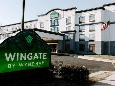 Wingate by Wyndham Chantilly Dulles Airport