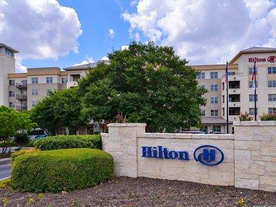 Hilton Hill Country Hotel & Spa