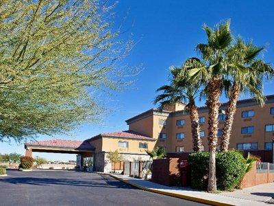 Holiday Inn Express & Suites Phoenix/Chandler