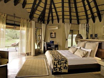 Okonjima - Grand African Villa
