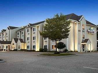 Microtel Inn & Suites Dover