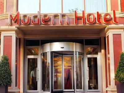 Modern Hotel - Baku