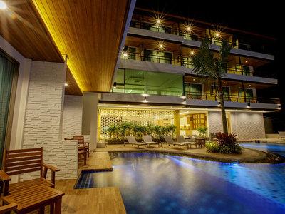Aqua Resort Phuket