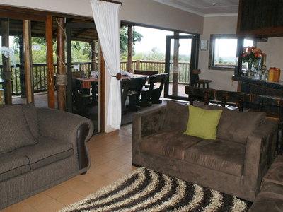 Ndiza Lodge & Cabanas