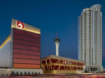 Lucky Dragon Hotel & Casino