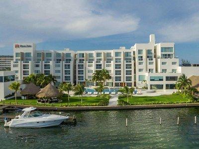 Real Inn Cancun by Camino Real