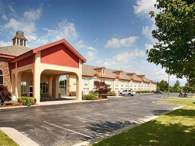 Quality Inn & Suites - Carthage