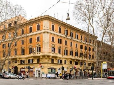 San Pietro Rooms / Wonderful Time Rome Bed & Breakfast