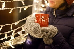 Weihnachtsmarkt, Tasse, Handschuhe, Winter,Deutschland, gemütlich