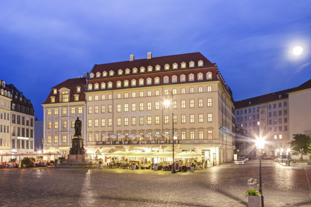 Das prächtige Steigenberger Hotel de Saxe in Dresden