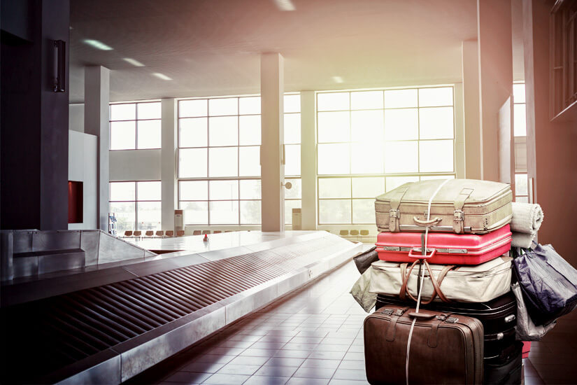 Koffer am Gepaeckband