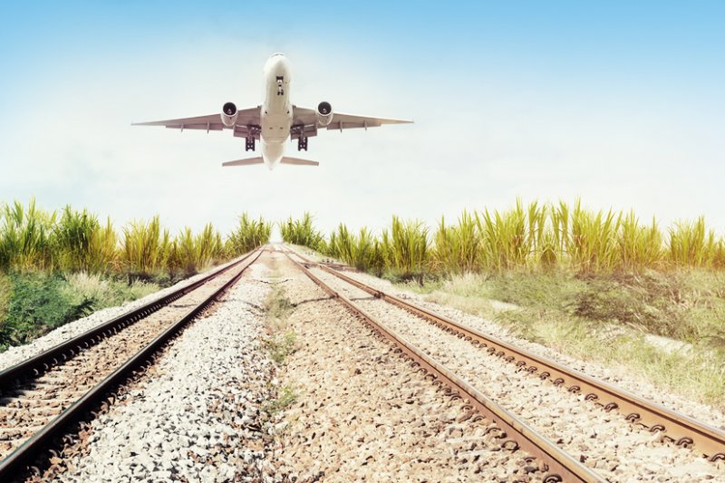 Zug Zum Flug Wie Funktioniert Das www.ab-in-den-urlaub.de