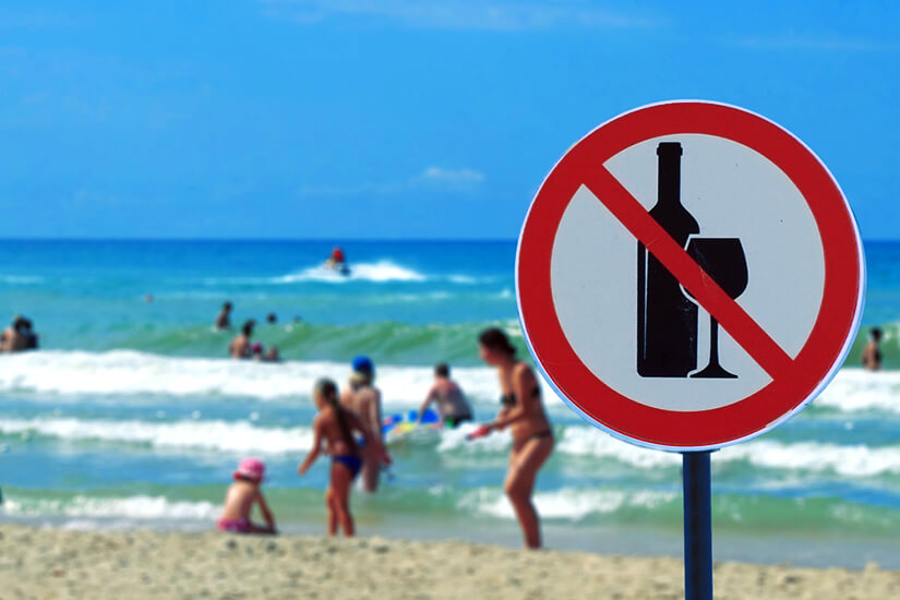 Alkohol Exzesse am Strand verboten