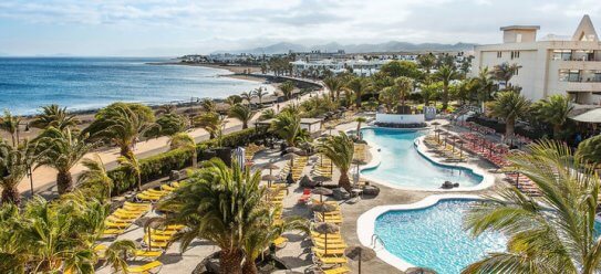 Lanzarote Topseller: Erste Strandreihe abseits des Touristentrubels
