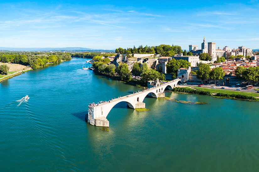 Avignon und die berühmte Brücke