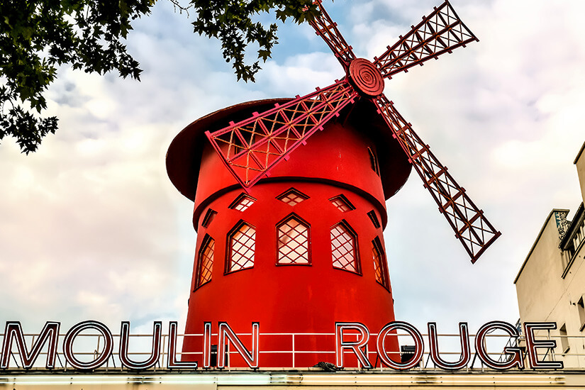 1569410966_Moulin Rouge