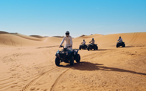 Wüstensafari mit Kamel- & Quad-Tour