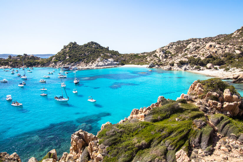 Strand in der Cala Corsara, Sardinien