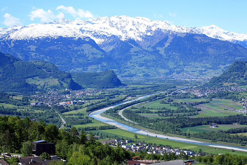 Blick von Triesenberg in die Schweiz