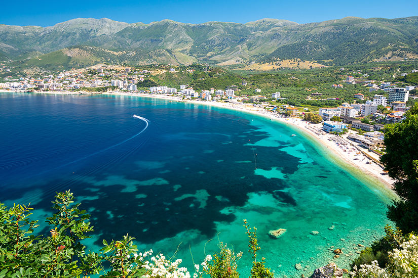 Blick auf die Riviera in Albanien