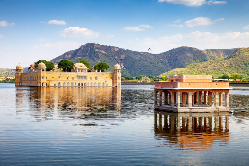 Wasserpalast Jal Mahal im Man Sagar See