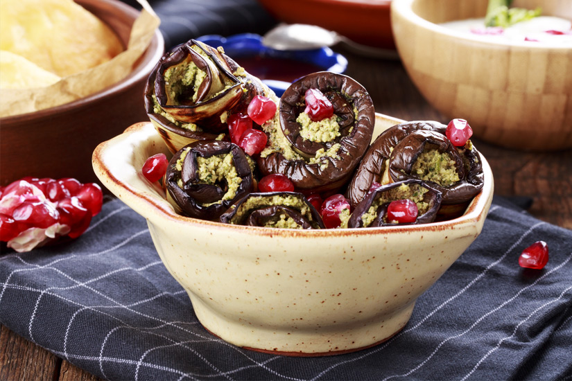 Nigvziani Badrijani aus Aubergine und Walnuss