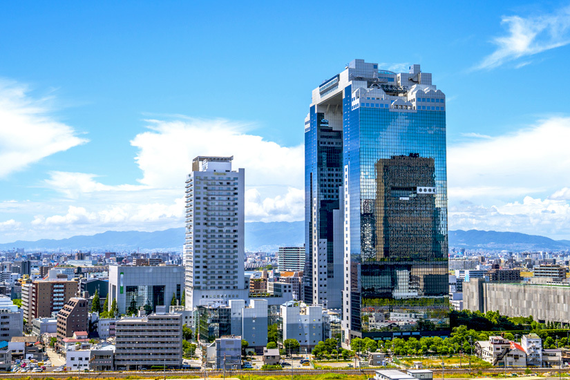 Lohnt-wegen-der-Aussichtsplattform-Umead-Sky-Building