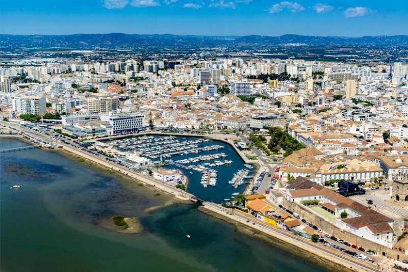 Stadt An Der Algarve 4 Buchstaben Faro: Sehenswürdigkeiten & Infos zur Stadt an der Algarve