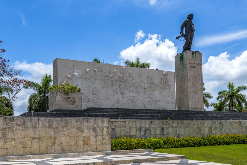 Statue-von-Che-Guevara