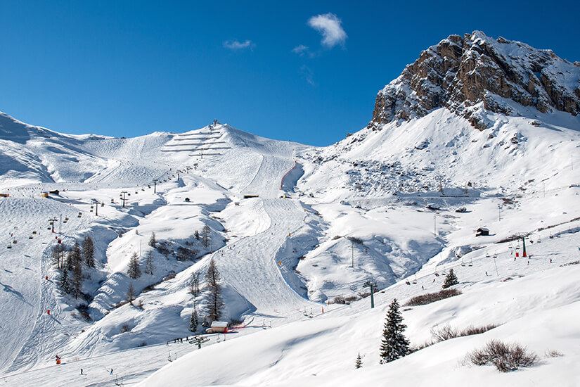 Skifahren-in-den-Dolomiten