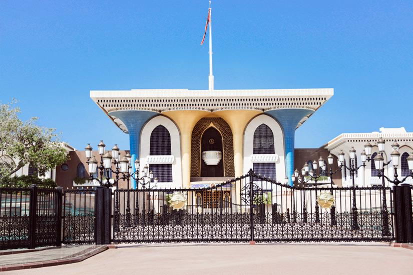 Eingang-zum-Qasr-Al-Alam-Palast