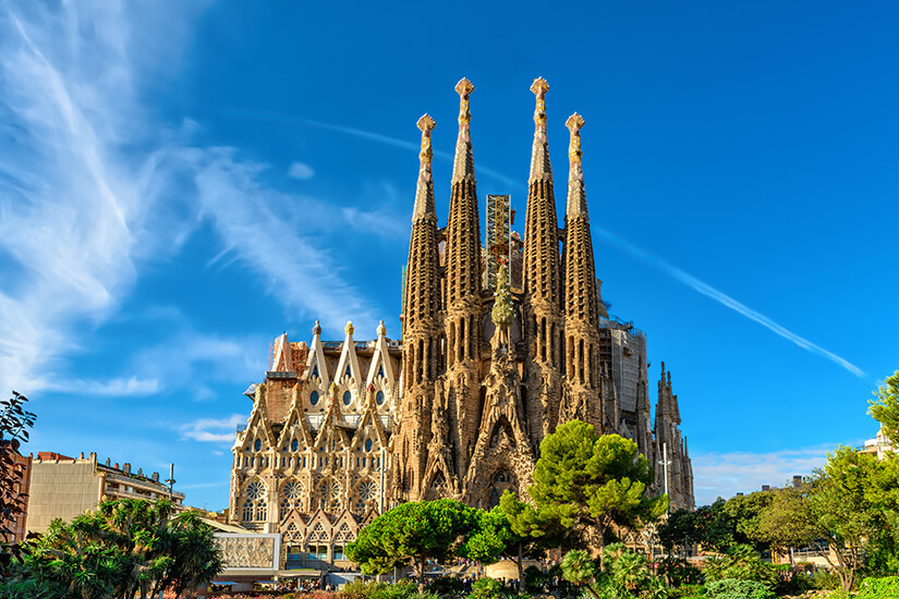 Sagrada-Familia-Barcelona