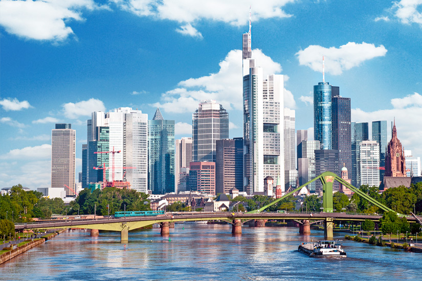 Die-Skyline-von-Frankfurt-am-Main