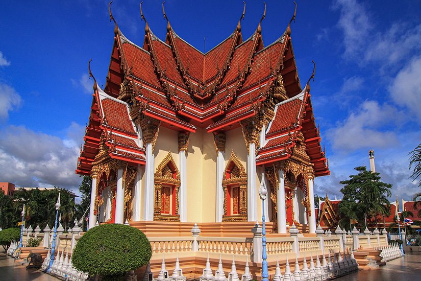 Wat-Lum-Mahachai-Chumphon