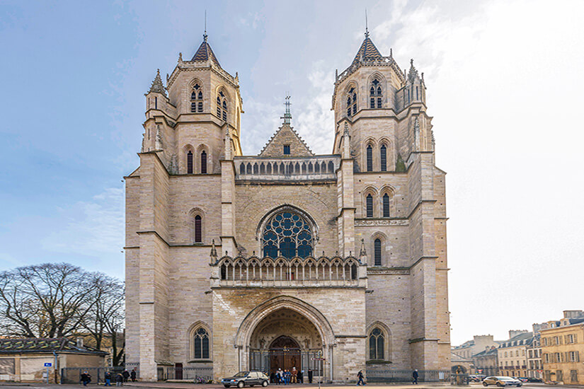 Cathedrale Saint Benigne Dijon