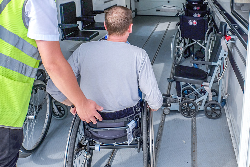 Fliegen mit Behinderung Service Rollstuhl
