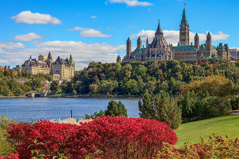 Blick auf Kanadas Hauptstadt Ottawa