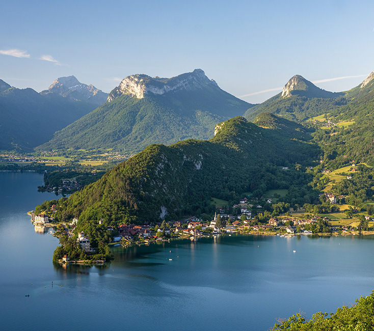 SEEN IN FRANKREICH intelligence overview