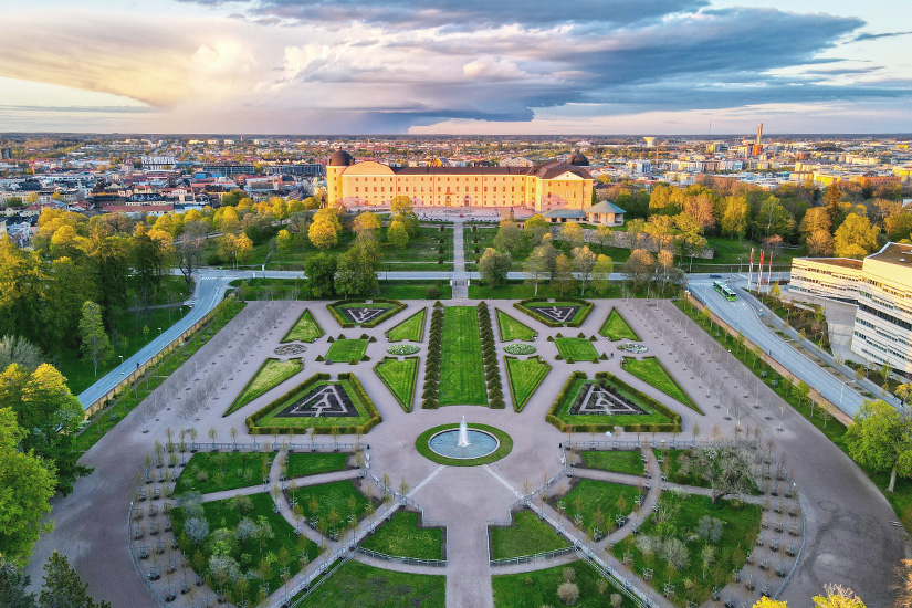 Schloss und Garten in Uppsala