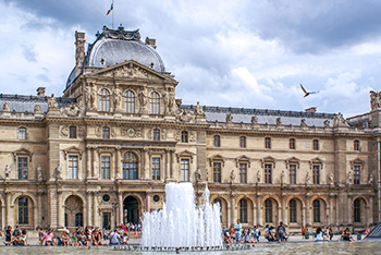Paris Louvre