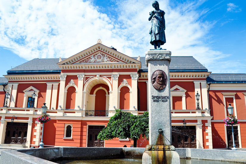 Klaipeda Simon Dach Brunnen