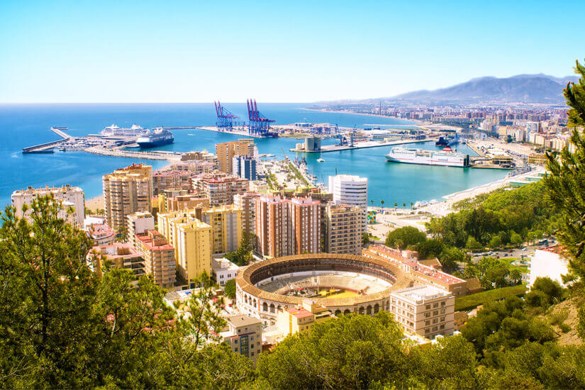 Malaga vom Land aus