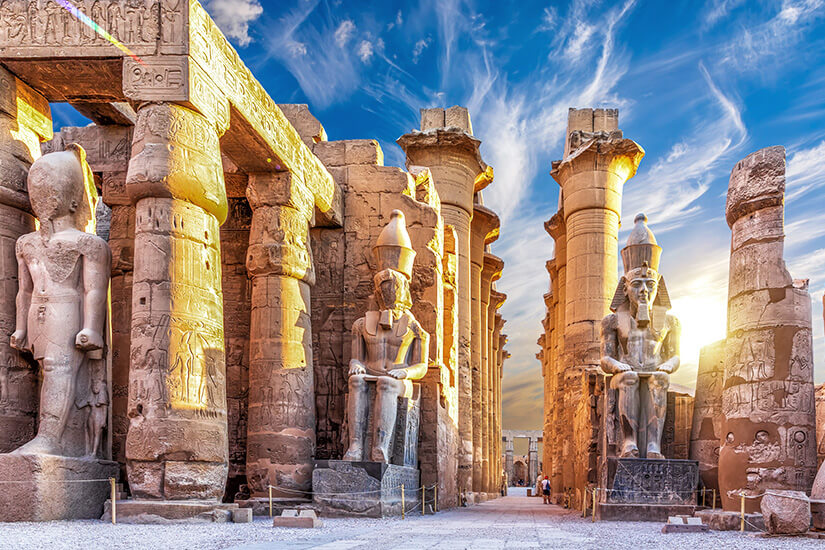 Luxor Tempel innen