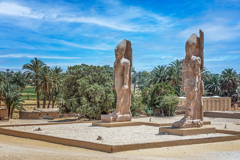 Luxor Pharaonenstatuen