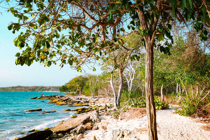 Kolumbien Straende Baru Island